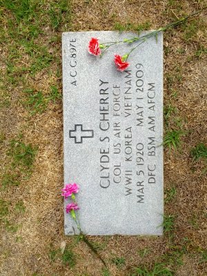 Dad's monument.jpg