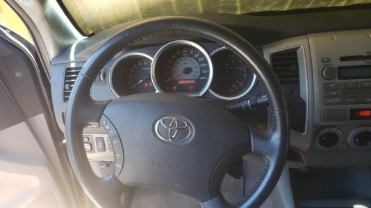 Steering Wheel Controls.jpg